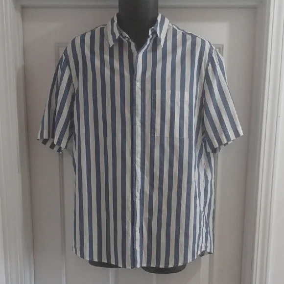 H&M Navy and White Striped Casual Shirt - Picture 1 of 6